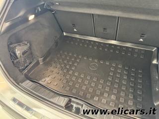 MERCEDES-BENZ GLA 200 usata, con Volante multifunzione