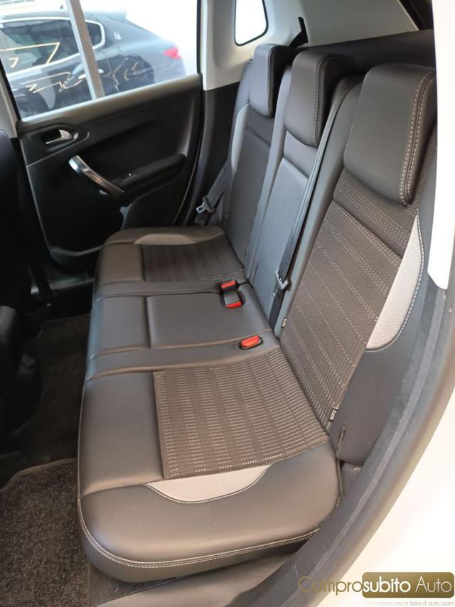 PEUGEOT 2008 usata 28