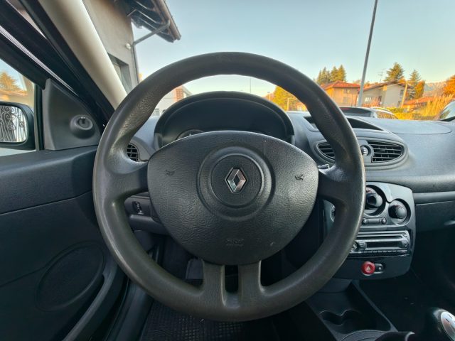 RENAULT Clio usata, con Climatizzatore