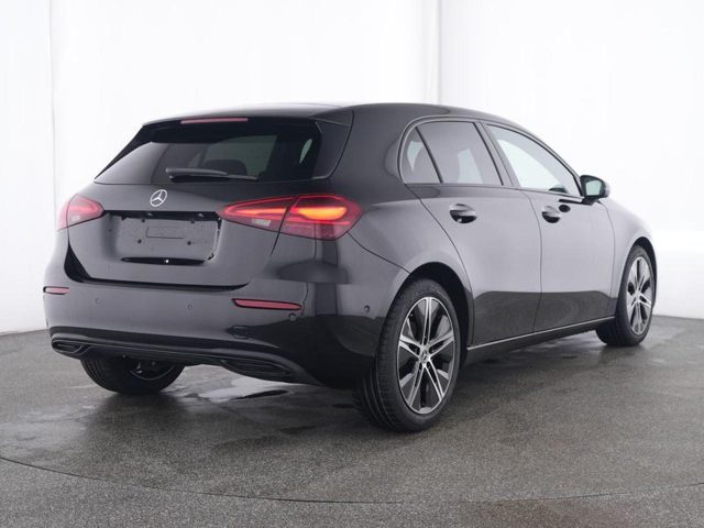 MERCEDES-BENZ A 180 usata, con Airbag
