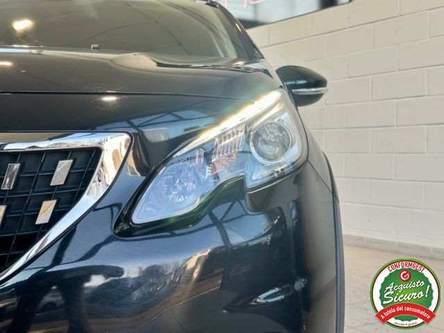 PEUGEOT 2008 usata, con Autoradio