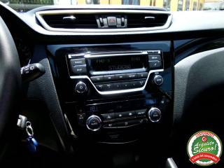 NISSAN Qashqai usata, con USB