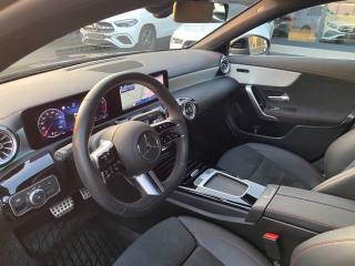 MERCEDES-BENZ CLA 200 usata, con Park Distance Control