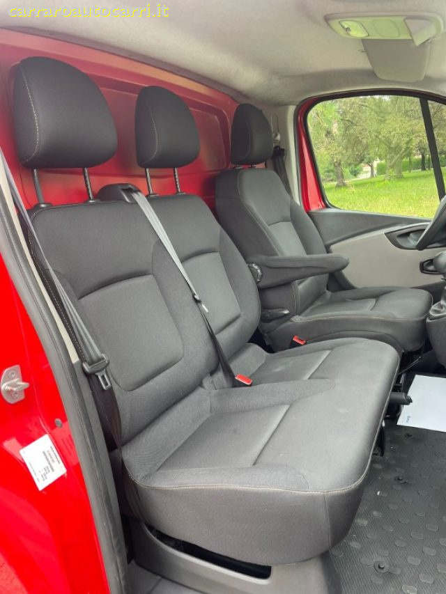 NISSAN NV300 usata, con Cronologia tagliandi