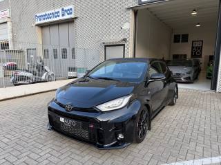 TOYOTA Yaris usata, con Airbag