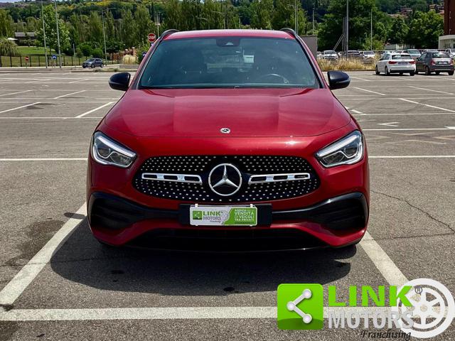 MERCEDES-BENZ GLA 200 usata, con Airbag