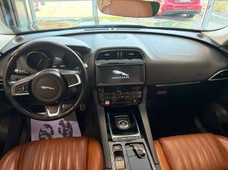 JAGUAR F-Pace usata, con Controllo trazione