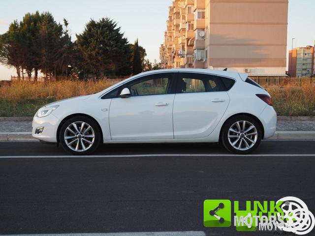 OPEL Astra usata, con Cerchi in lega