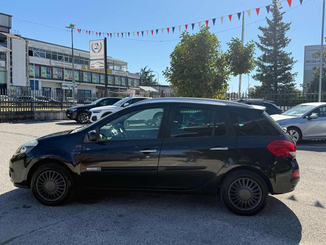 RENAULT Clio usata, con Controllo trazione