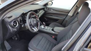 ALFA ROMEO Stelvio usata, con Controllo trazione