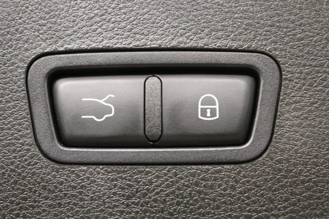 ALFA ROMEO Tonale usata, con Specchietti laterali elettrici