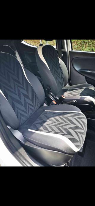 LANCIA Ypsilon usata 13