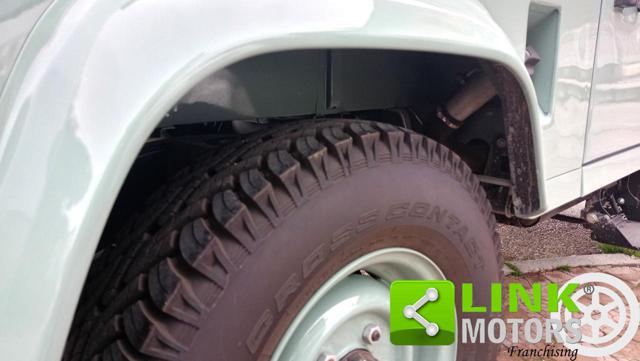 LAND ROVER Defender usata 34