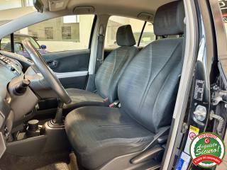 TOYOTA Yaris usata, con Chiusura centralizzata