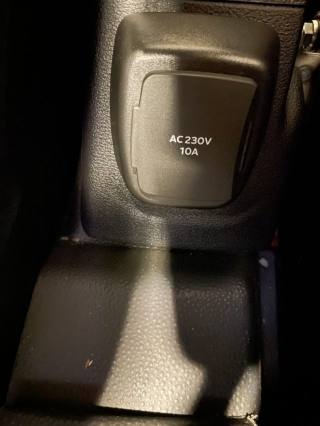 FORD E-Transit usata, con Autoradio digitale