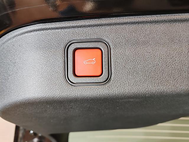 ALFA ROMEO Junior usata, con Volante in pelle