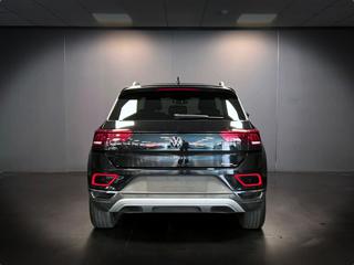 VOLKSWAGEN T-Roc usata, con Alzacristalli elettrici