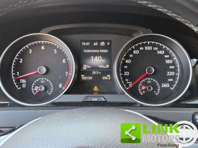 VOLKSWAGEN Golf usata, con Controllo automatico clima
