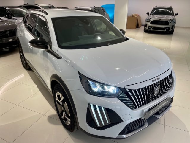 PEUGEOT 2008 usata, con Cerchi in lega
