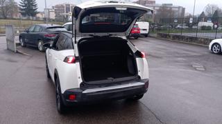 PEUGEOT 2008 usata, con Autoradio