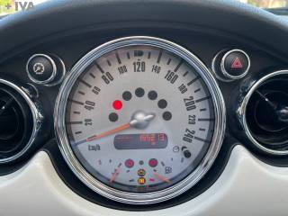 MINI Cabrio usata 28