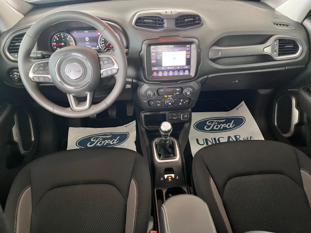 JEEP Renegade usata, con USB