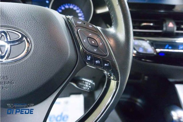 TOYOTA C-HR usata, con Regolazione elettrica sedili