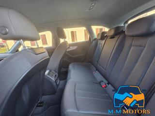 AUDI A4 usata, con Park Distance Control