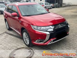 MITSUBISHI Outlander usata, con Cerchi in lega