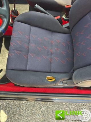 PEUGEOT 106 usata 9