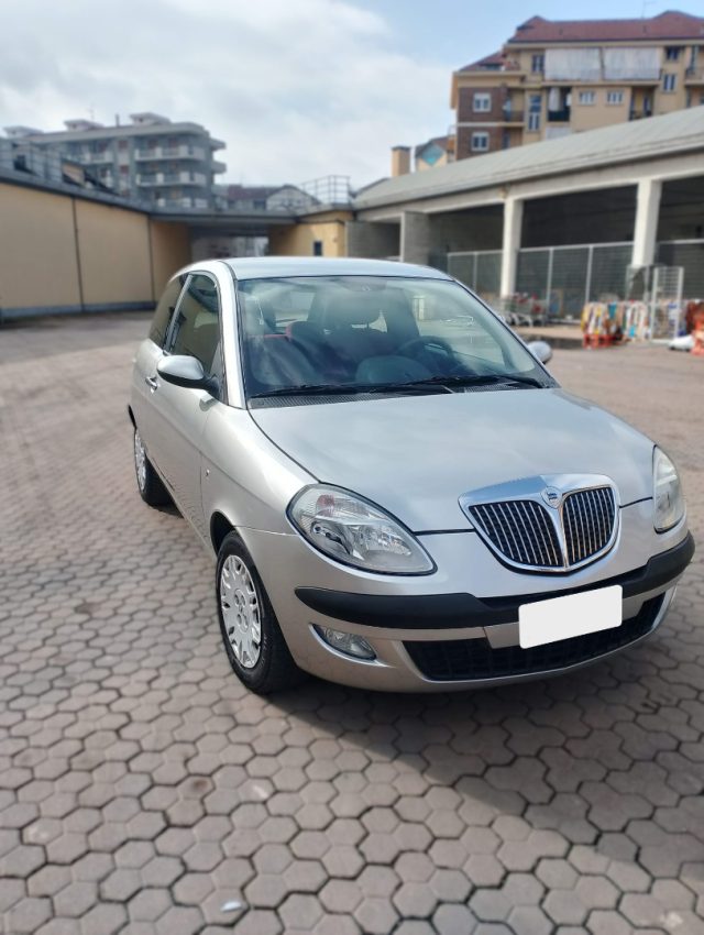 LANCIA Ypsilon usata, con ABS