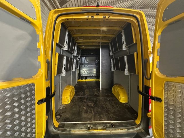 VOLKSWAGEN Crafter usata, con ESP