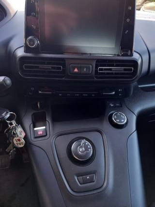 PEUGEOT Rifter usata, con Boardcomputer