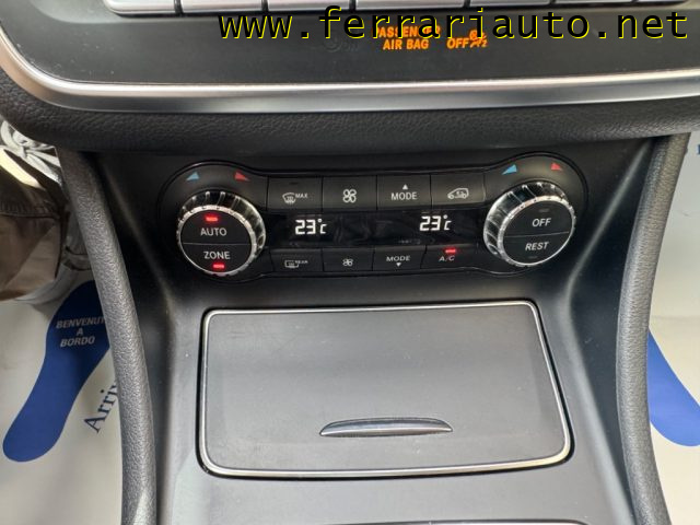MERCEDES-BENZ GLA 180 usata, con Controllo automatico clima