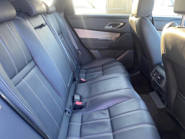 LAND ROVER Range Rover Velar usata, con Autoradio