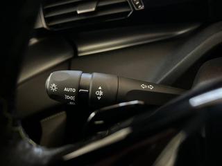 PEUGEOT 408 usata, con Sistema di navigazione