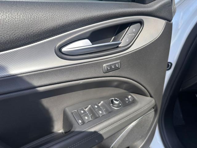 ALFA ROMEO Stelvio usata, con Alzacristalli elettrici