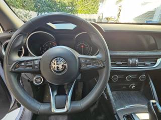 ALFA ROMEO Stelvio usata, con Volante in pelle