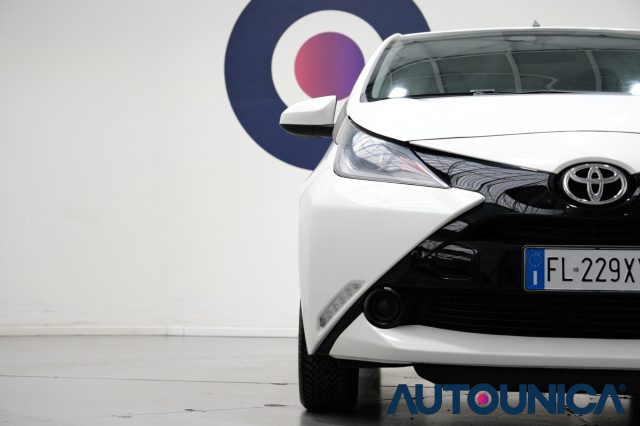TOYOTA Aygo usata 37