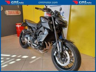 YAMAHA MT-09 usata 4
