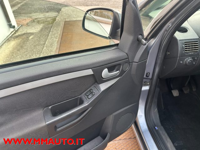OPEL Meriva usata, con Climatizzatore