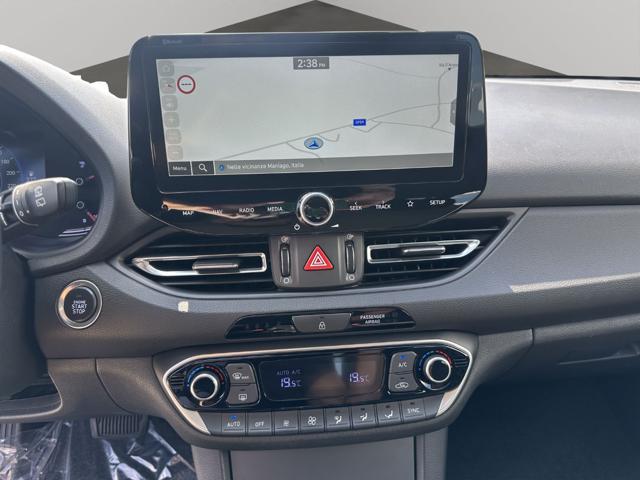 HYUNDAI i30 usata, con Controllo automatico clima