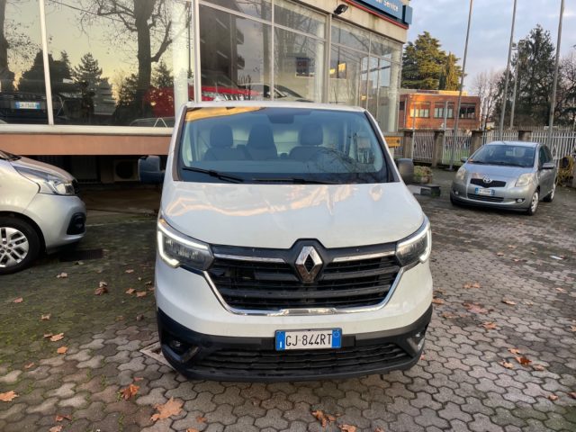 RENAULT Trafic usata, con Airbag