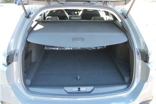 PEUGEOT 308 usata, con Autoradio