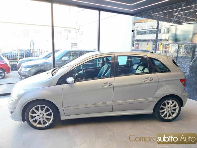 MERCEDES-BENZ B 180 usata, con Airbag Passeggero