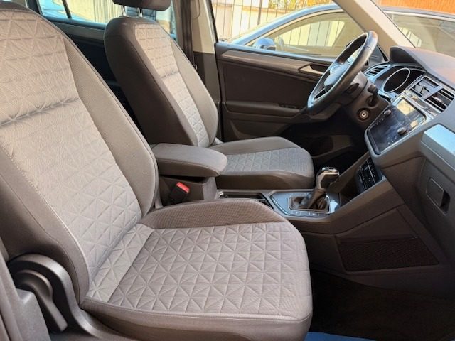 VOLKSWAGEN Tiguan usata, con Controllo automatico clima