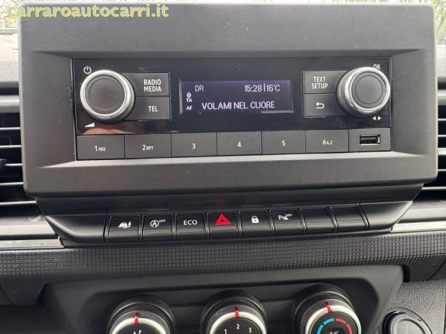 NISSAN Primastar usata, con Sensori di parcheggio posteriori