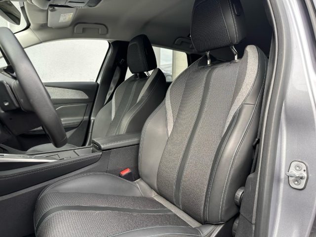 PEUGEOT 308 usata, con Autoradio