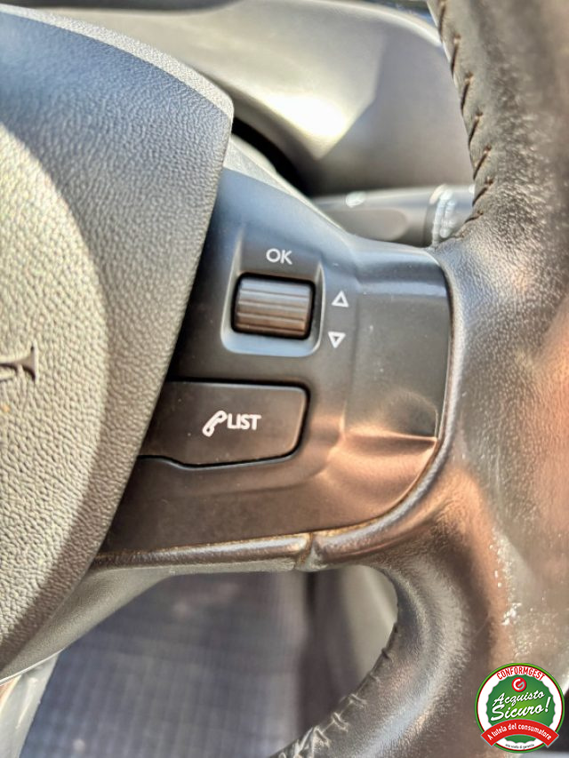 PEUGEOT 208 usata, con Cruise Control