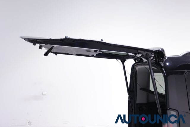 FORD Tourneo Courier usata 52